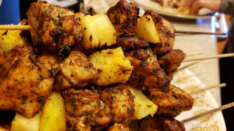 chicken pineapple skewers